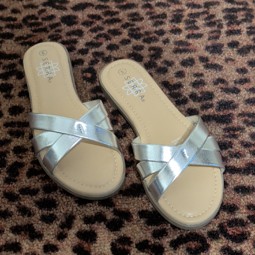 SFERRA Shimmering Silver Slide Sandals